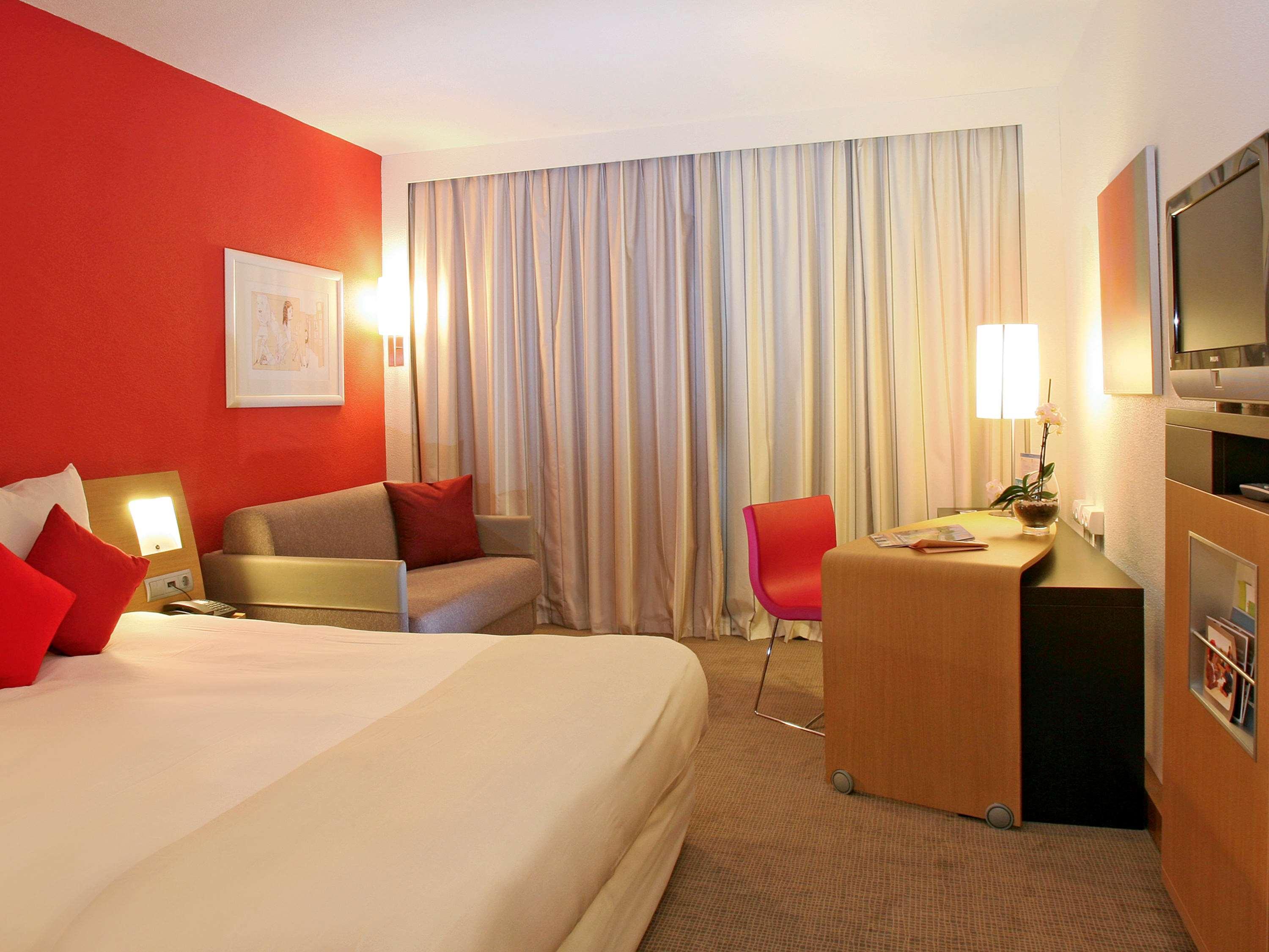 Novotel Porto Gaia Вила-Нова-ди-Гая Экстерьер фото